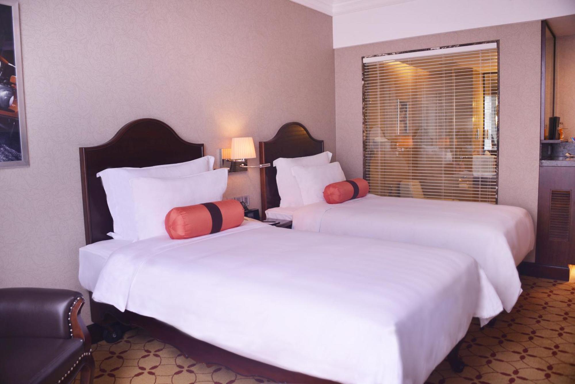 Eastin Grand Hotel Saigon Cidade de Ho Chi Minh Exterior foto Deluxe Room